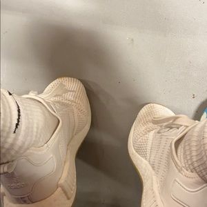 Meet your Posher, Moe